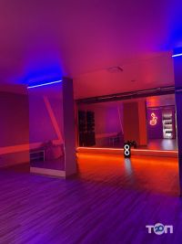 Фітнес центри Gym & fitness фото