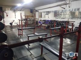 Спарта, тренажерний зал фото