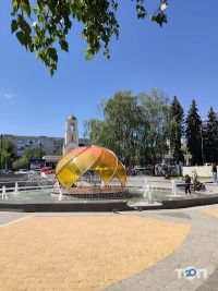 Торговые, торгово-развлекательные центры Клуб-СВ фото