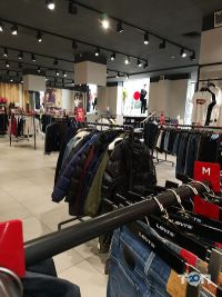 Торгові, торгово-розважальні центри Sun Сity Plaza фото