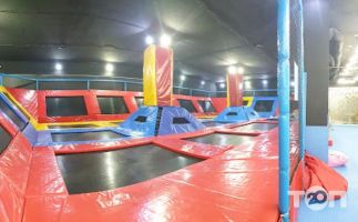 Торгові, торгово-розважальні центри 5 елемент фото