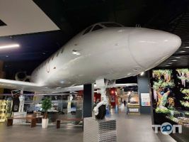 Gagarinn Plaza, торговий центр фото