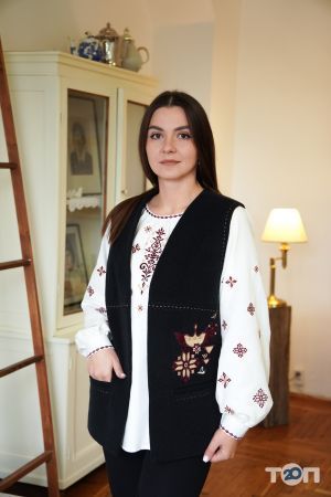 От всего сердца, производитель вышиванок для всей семьи