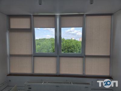 Одяг для вікон, салон штор