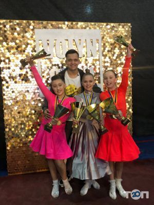 DIAMOND dance studio, танцевальная студия