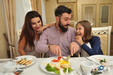 Аллигатор, тернопольский оздоровительный комплекс