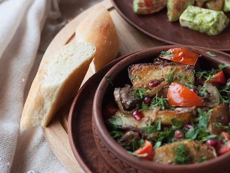 Где можно попробовать горячую кавказскую любовь на вкус: ТОП 7 заведений Запорожья с грузинской кухней