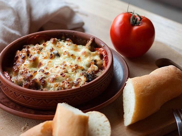 Где можно попробовать горячую кавказскую любовь на вкус: ТОП 7 заведений Запорожья с грузинской кухней