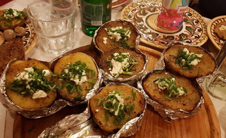 Как украинское Полесье на вкус? Обзор кафе и ресторанов национальной кухни Луцка