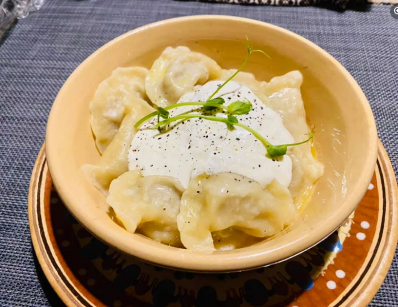 Как украинское Полесье на вкус? Обзор кафе и ресторанов национальной кухни Луцка