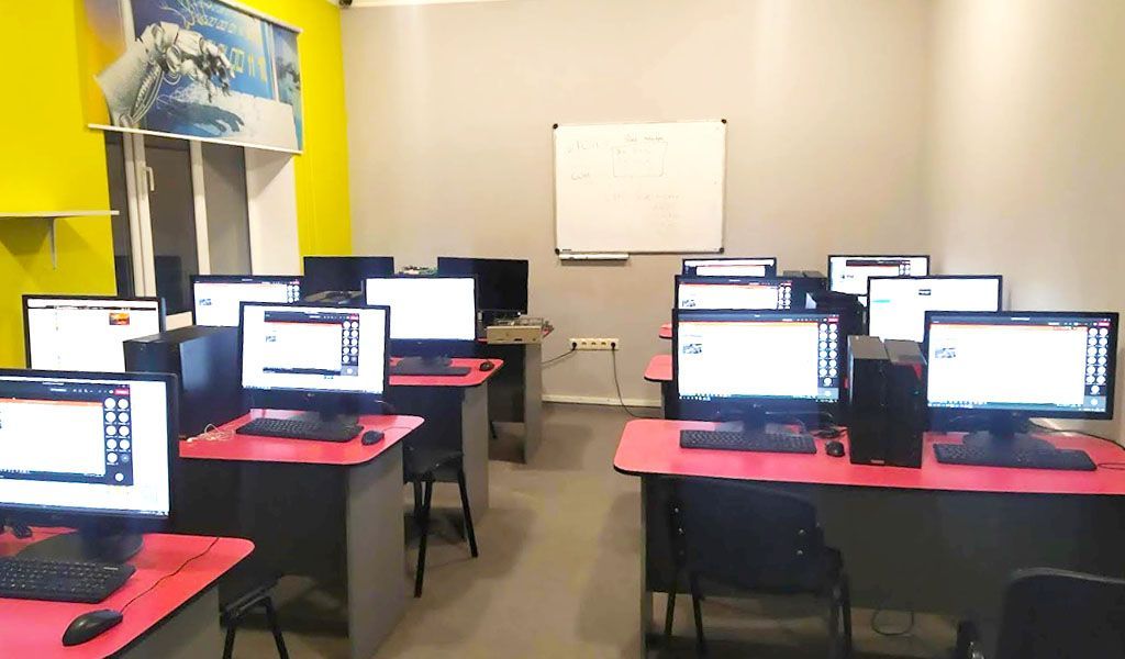 IT-детство: обзор курсов для детей в Ровно