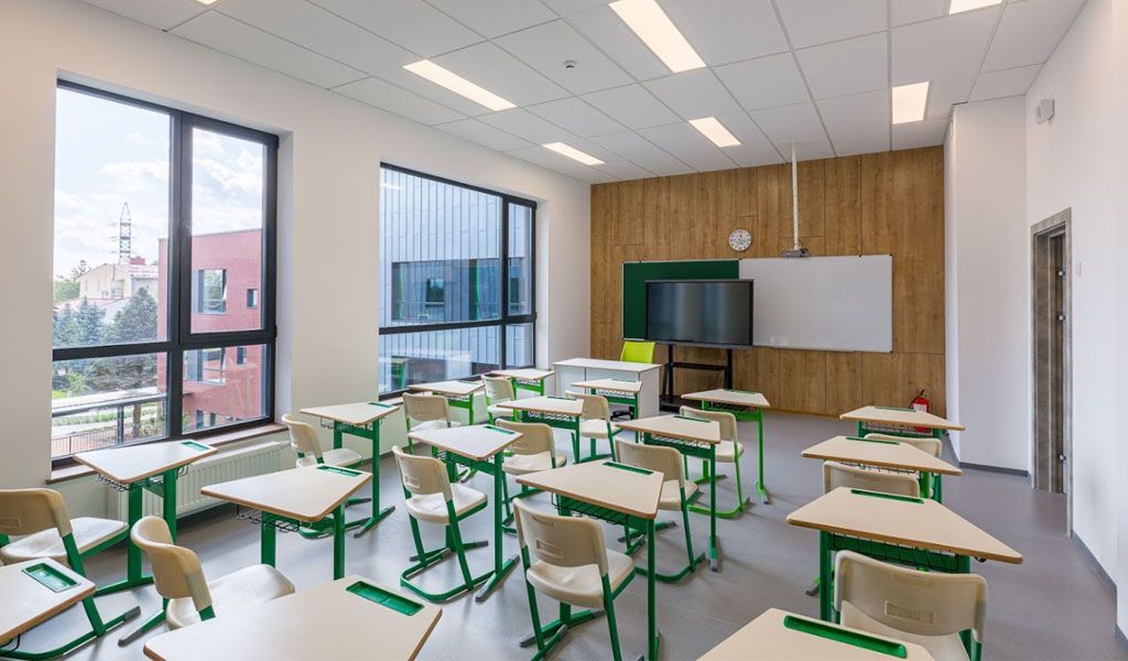 Учиться по-новому: обзор популярных частных школ Львова