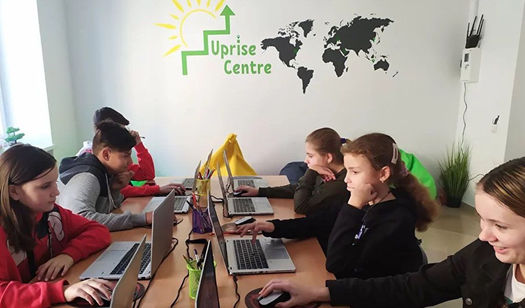 IT-детство: обзор курсов для детей в Ровно