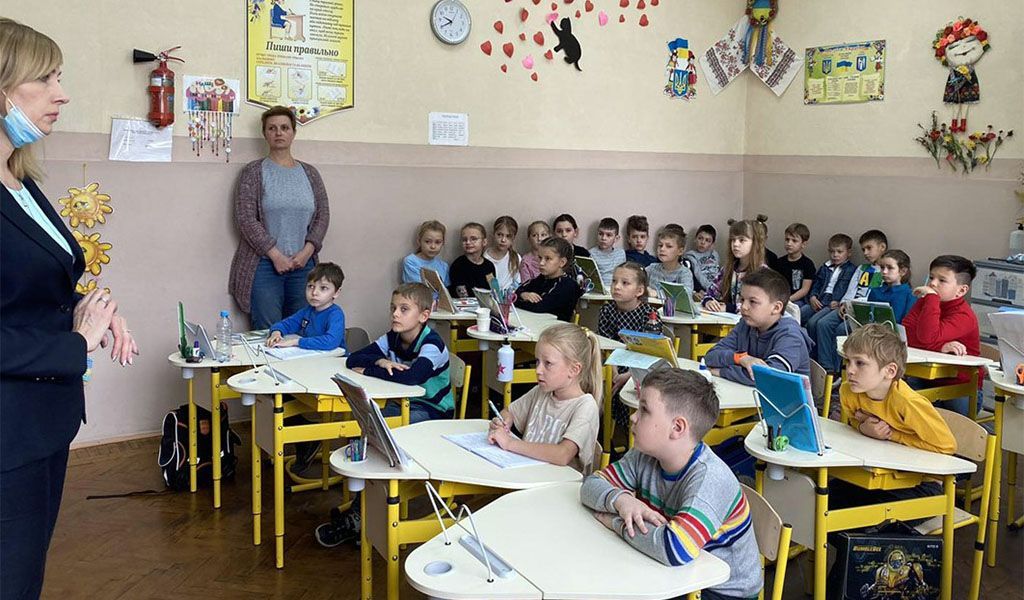 Учиться с удовольствием: обзор популярных частных школ Харькова