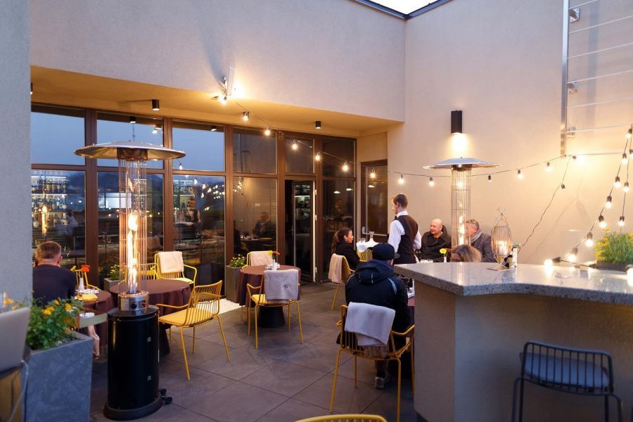 Обзор компаний, где отпразновать свадьбу в г. Львов