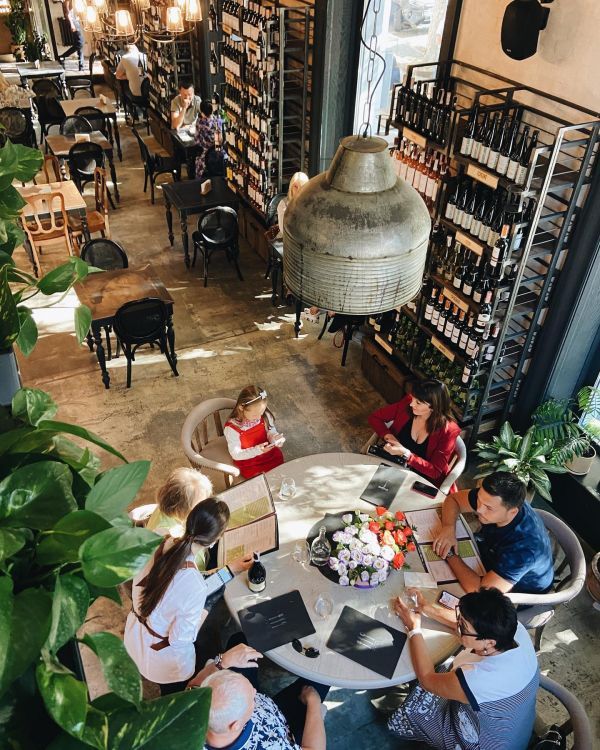 Обзор компаний, где отпразновать свадьбу в г. Днепропетровске