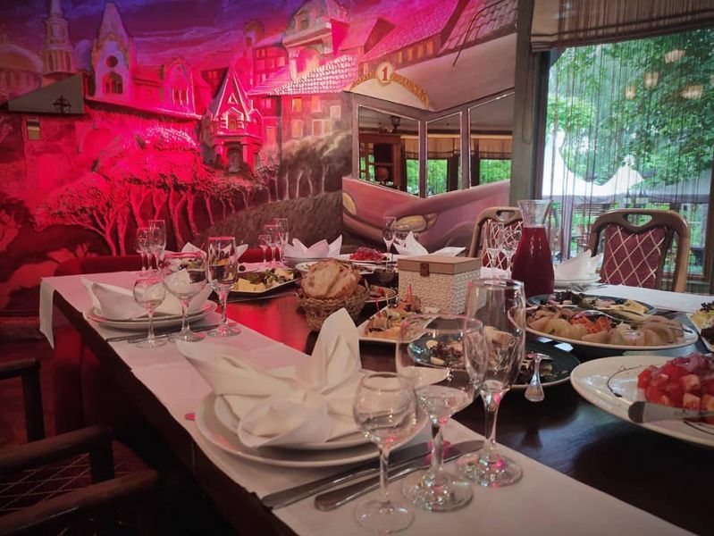 Обзор компаний, где отпразновать свадьбу в г. Днепропетровске