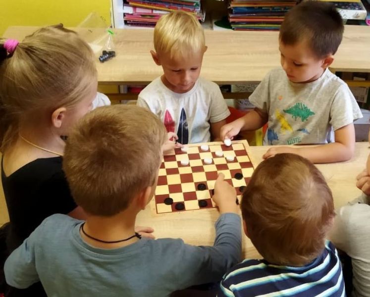 Дошколяр в Сумах: программа и цены