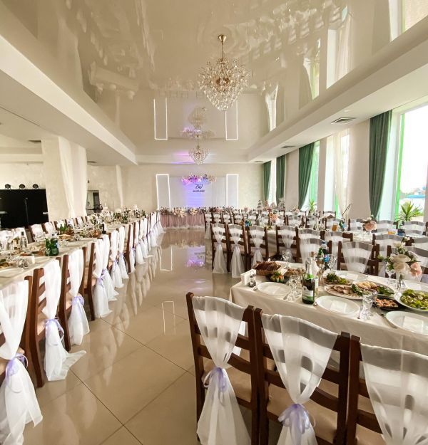 Обзор компаний, где отпразновать свадьбу в г. Луцк