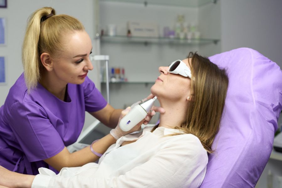 Лазерная эпиляция в Днепре: обзор компаний для безупречной гладкости