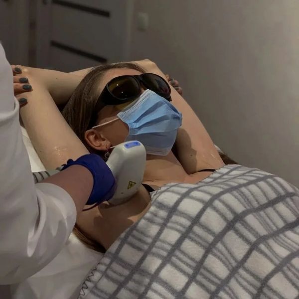 Лазерная эпиляция в Луцке: обзор компаний для безупречной гладкости