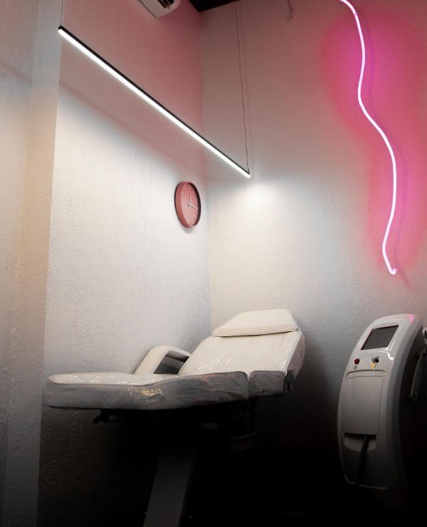 Лазерная эпиляция в Ужгороде: список популярных компаний