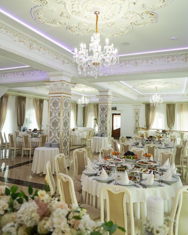 Обзор компаний, где отпразновать свадьбу в г. Черновцы