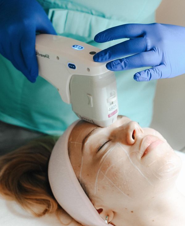 Полный обзор услуг лазерной эпиляции в Полтаве