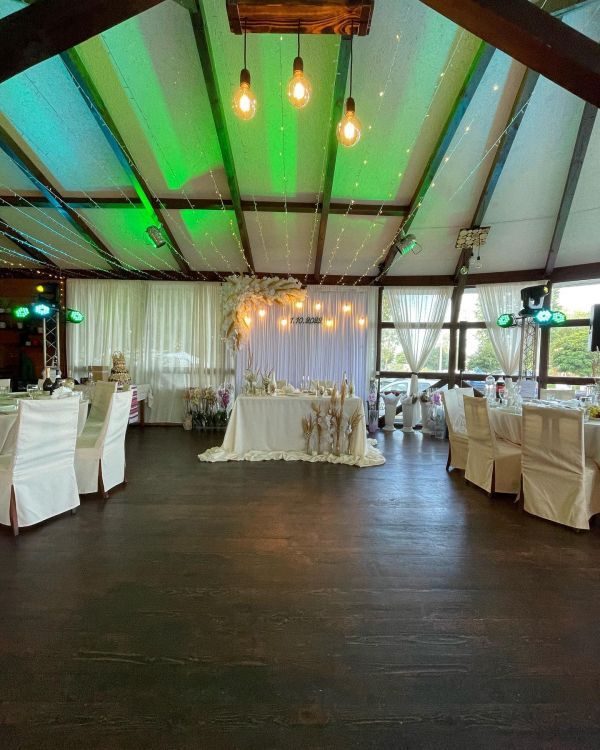 Обзор компаний, где отпразновать свадьбу в г. Черкассы