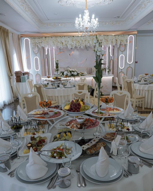 Обзор компаний, где отпразновать свадьбу в г. Черновцы