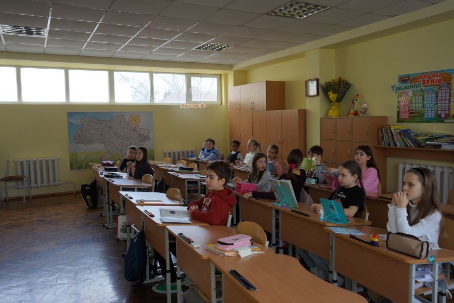 Обзор частных школ в г. Ивано-Франковск