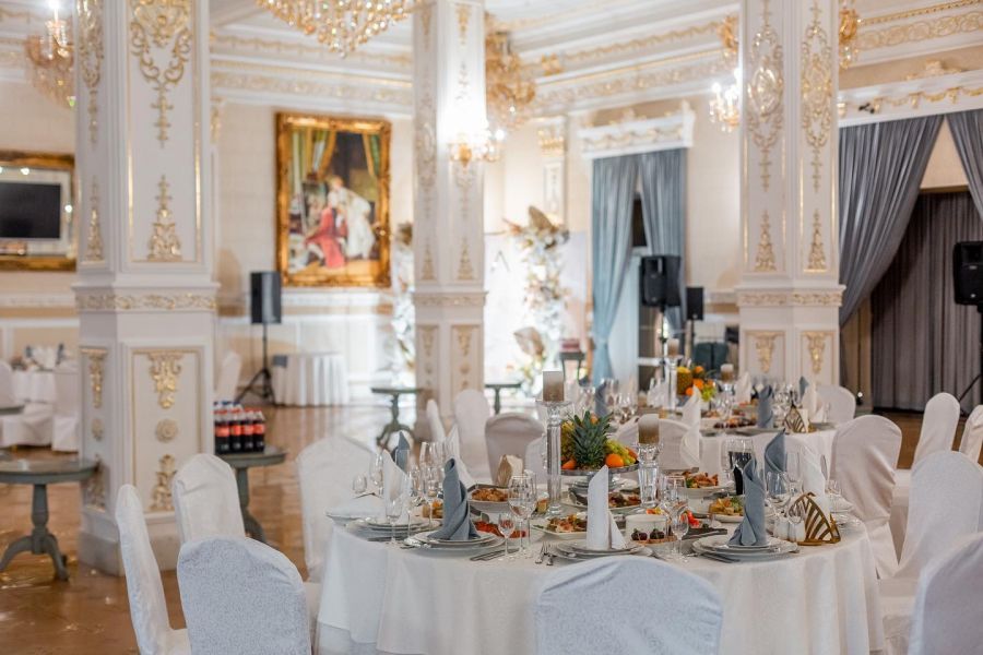 Обзор компаний, где отпразновать свадьбу в г. Черновцы