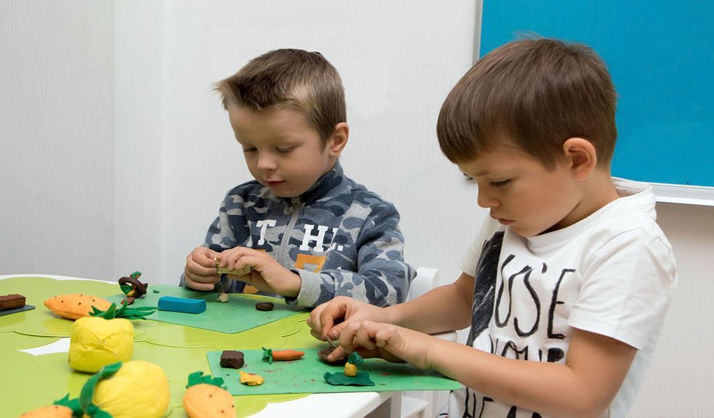 Обзор детских садиков Харькова: стоимость, программа обучения