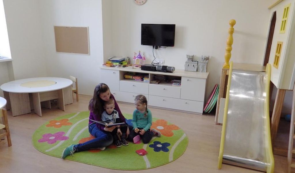 Обзор цен и особенностей частных детских садиков Полтавы