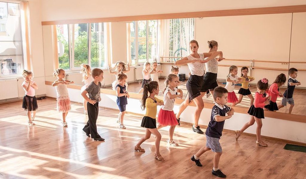 Частные детские садики в Черновцах: стоимость обучения, обзор услуг