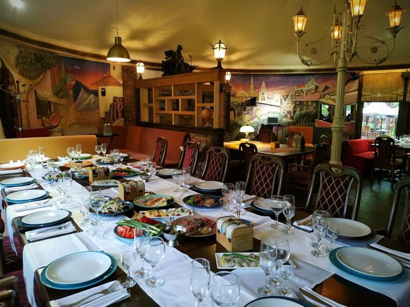 Обзор компаний, где отпразновать свадьбу в г. Днепропетровске