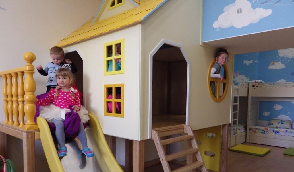 Обзор цен и особенностей частных детских садиков Полтавы