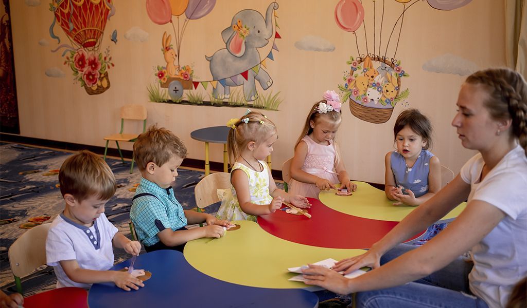 Обзор детских садиков Харькова: стоимость, программа обучения