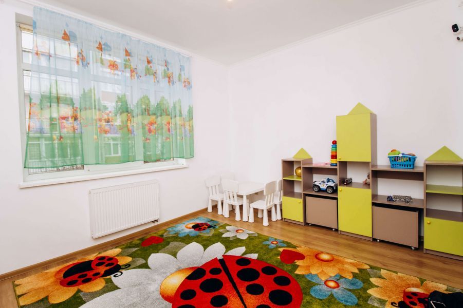 Частные сады Львов по районам: рейтинги, обзоры и цены