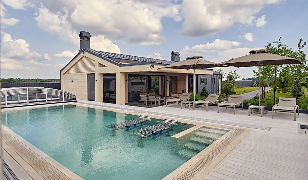 Обзор бассейнов в различных зонах отдыха Киева и Киевской области