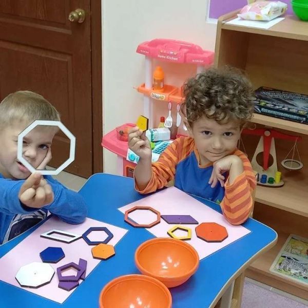 Готовимся к школе: обзор дошкольных центров в Николаеве