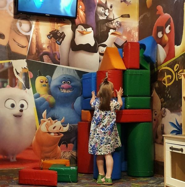 В какое кафе можно пойти с детьми: осмотр в Луцке