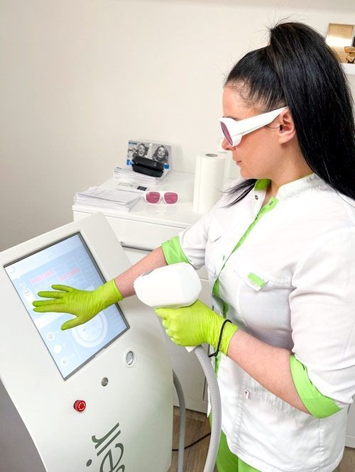 Лазерная эпиляция в Ужгороде: список популярных компаний