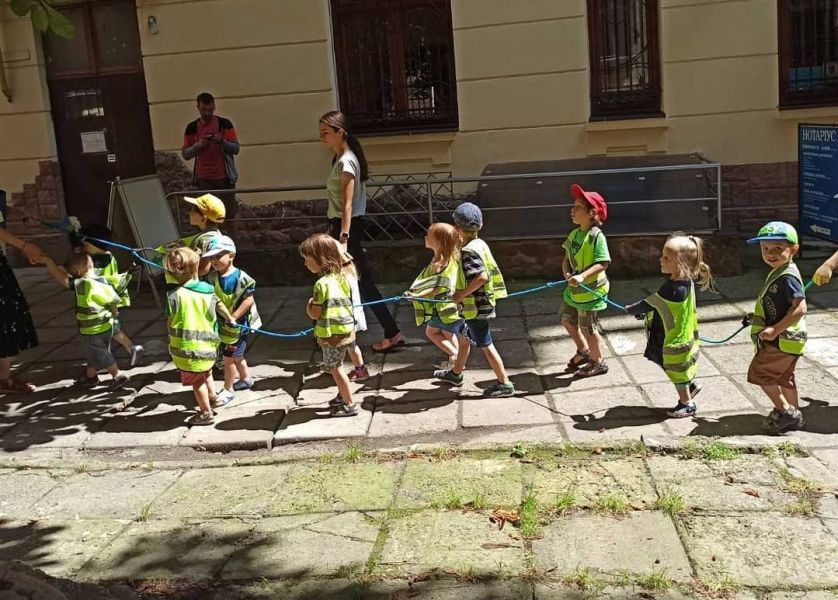 Частные сады Львов по районам: рейтинги, обзоры и цены