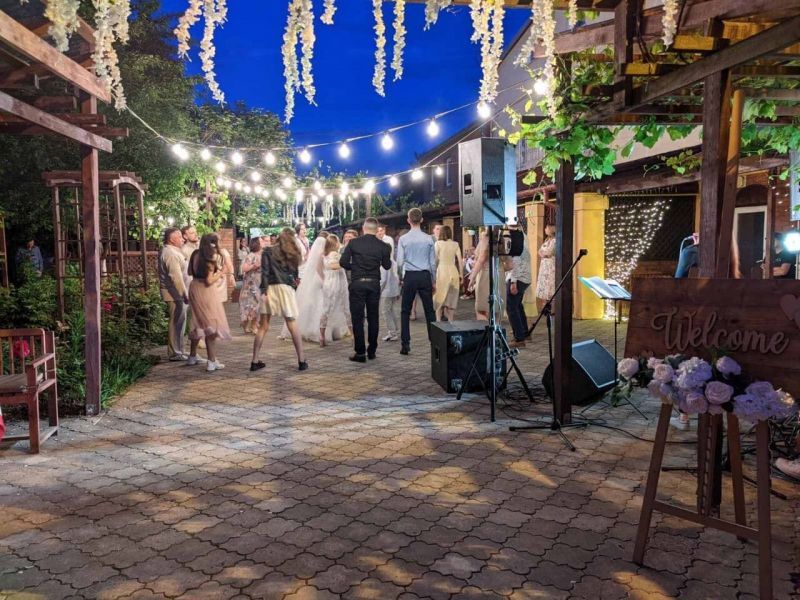 Обзор компаний, где отпразновать свадьбу в г. Луцк