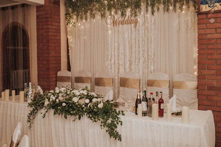 Обзор компаний, где отпразновать свадьбу в г. Луцк