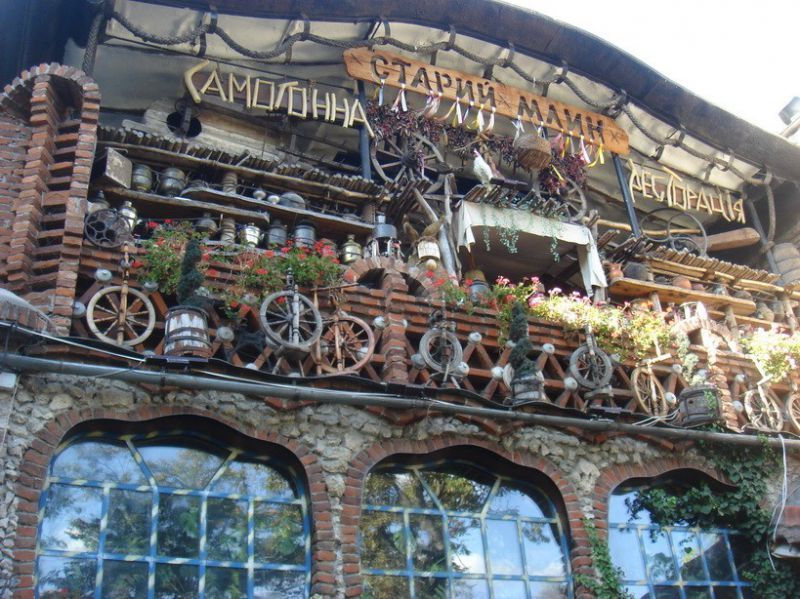 Интересные рестораны Тернополя с необычными интерьерами