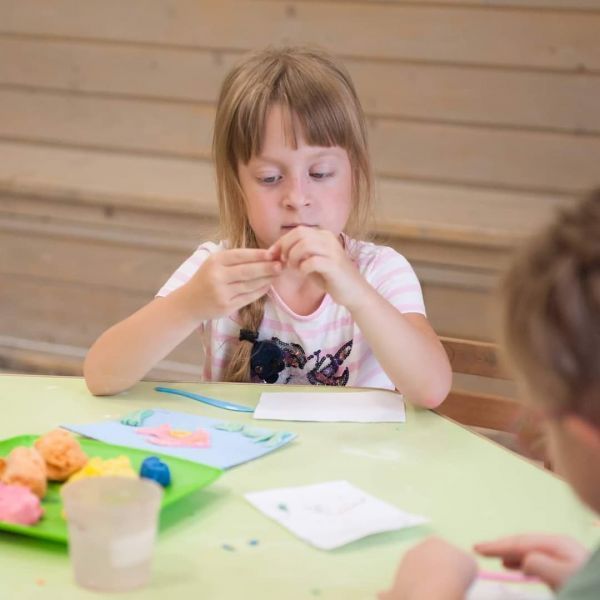 Готовимся к школе: обзор дошкольных центров в Ивано-Франковске