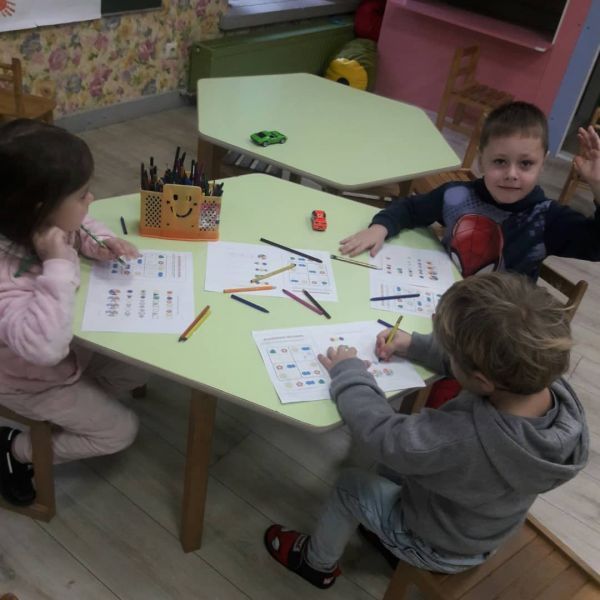 Готовимся к школе: обзор дошкольных центров в Ивано-Франковске