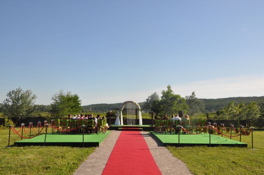 Обзор компаний, где отпразновать свадьбу в г. Полтава